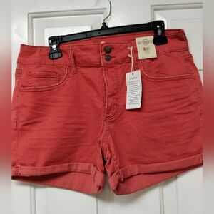 Women's Coral Roll-Cuff Shorts.  Sz 13